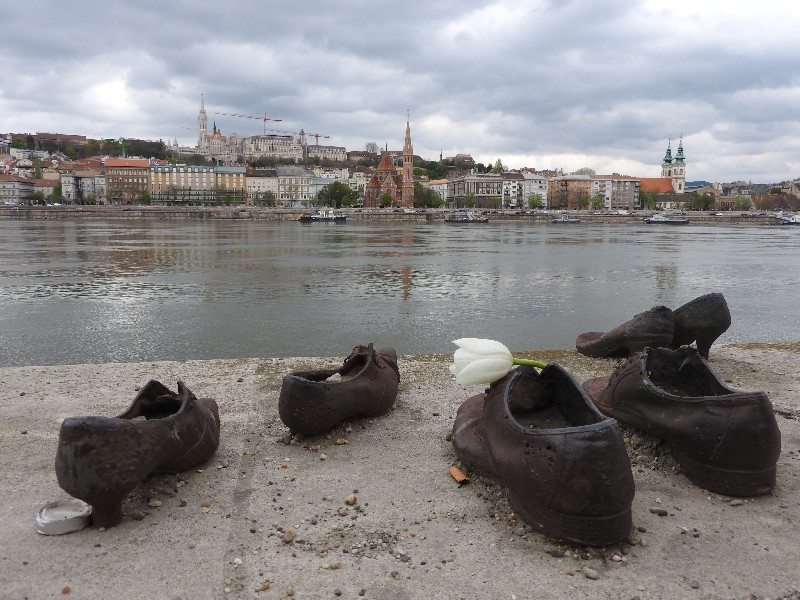 10 Shoes on The Danube Promenade Memorial